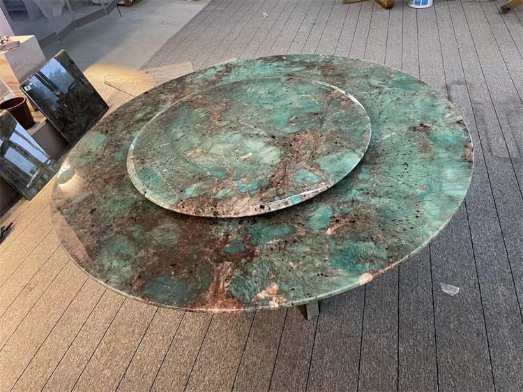 AMASON GREEN MARBLE TABLE AMASON GREEN MARBLE TABLE