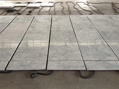 Πλακάκι Bianco Carrara στο μπάνιο